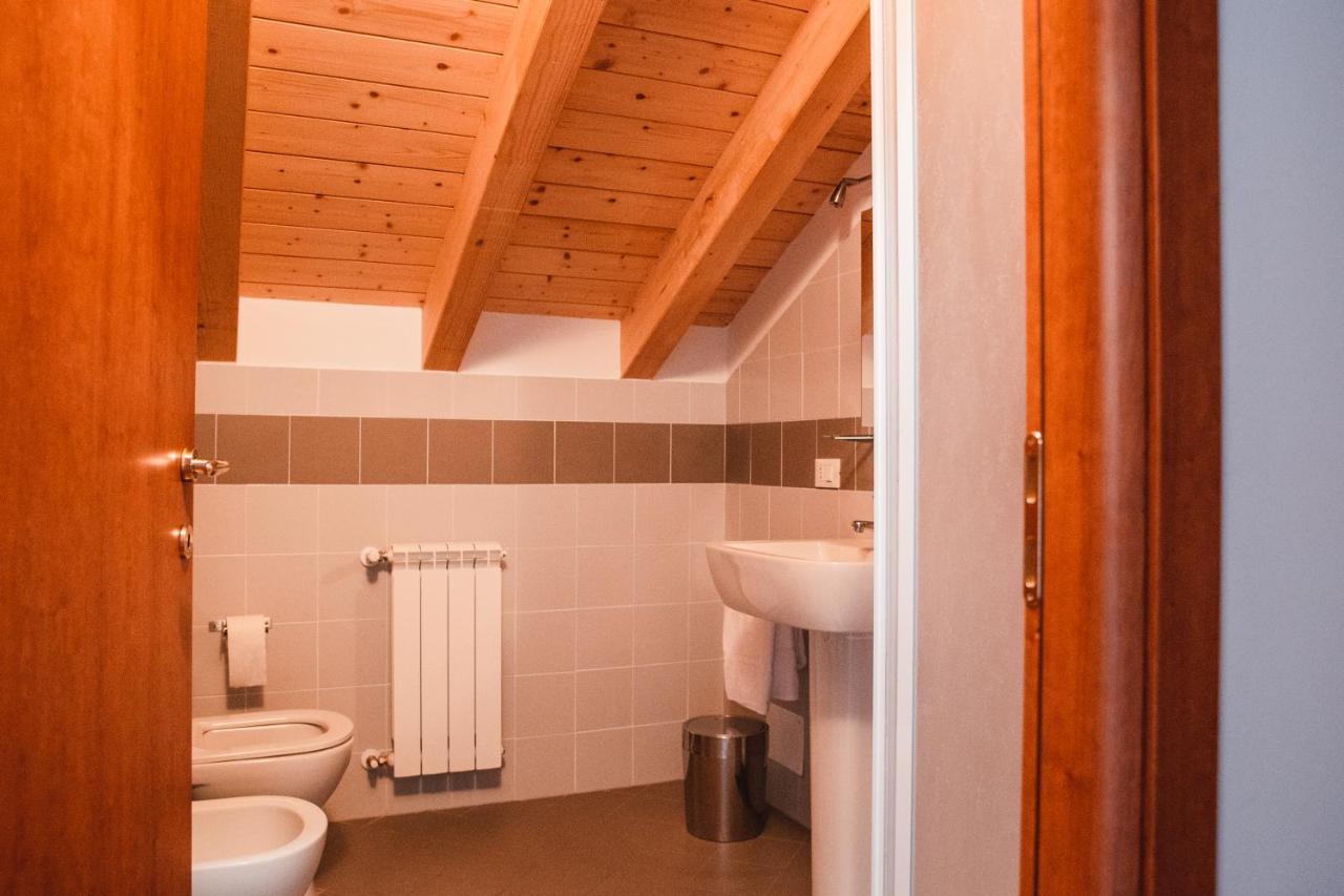 Casa Del Parco Adamello Hostel