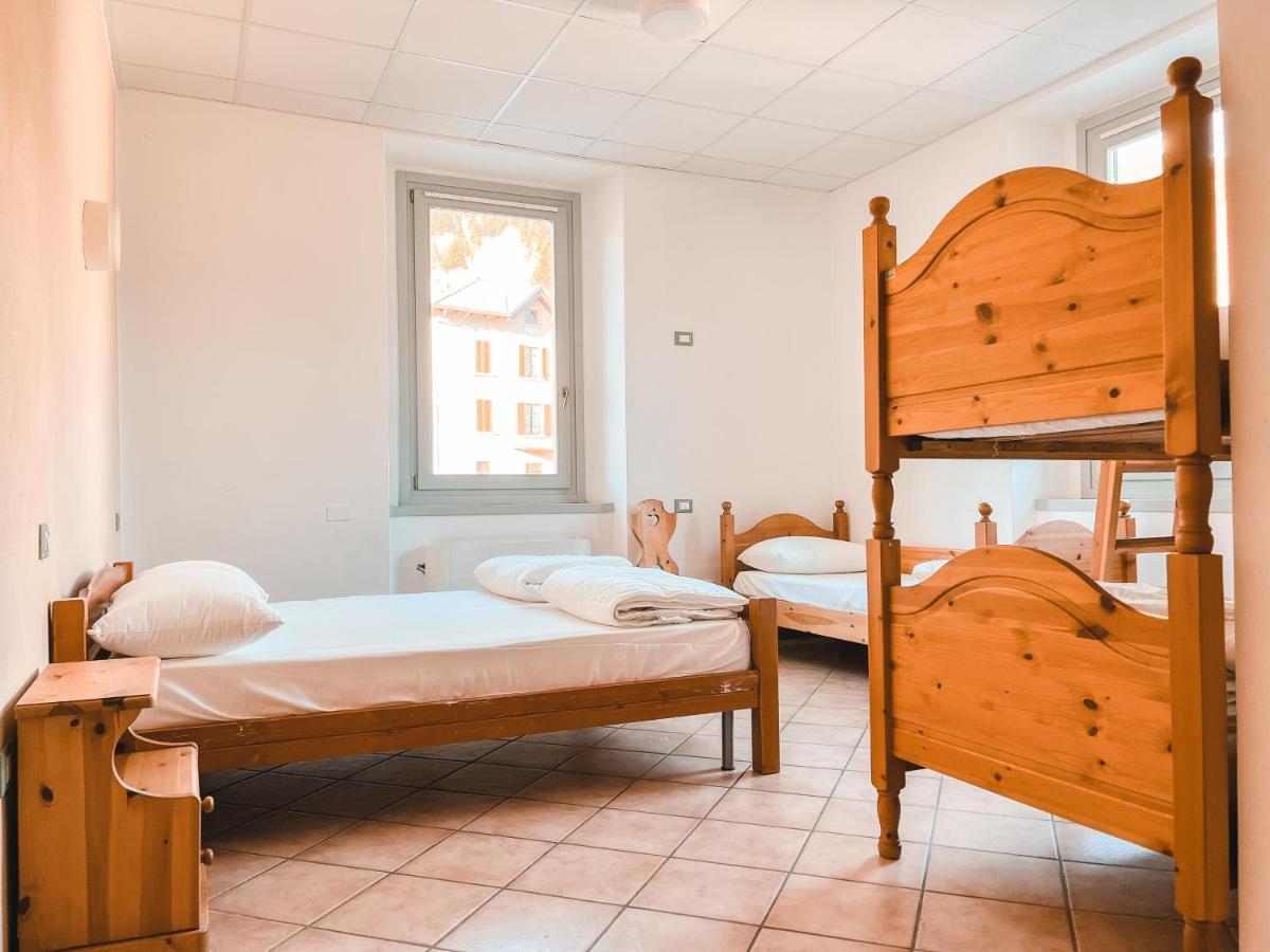 Casa Del Parco Adamello Hostel